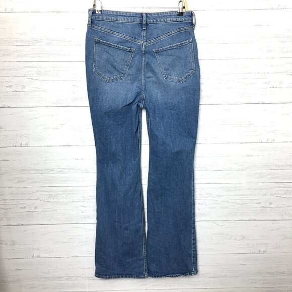 Old Navy Women's Jeans Flare Leg High Rise Size 8 Length 32" - Picture 2 of 9